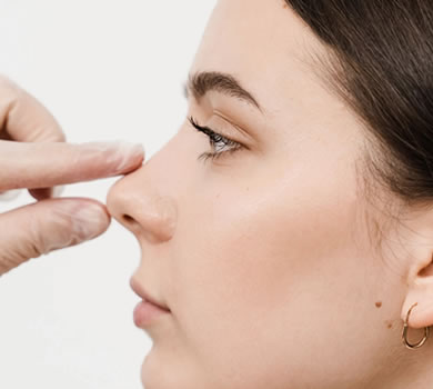 EsticaHub | Travel Adviser Health & Beauty