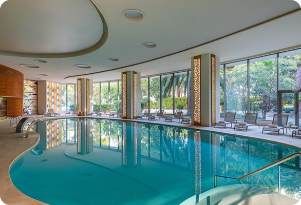 EsticaHub | Travel Adviser Health & Beauty