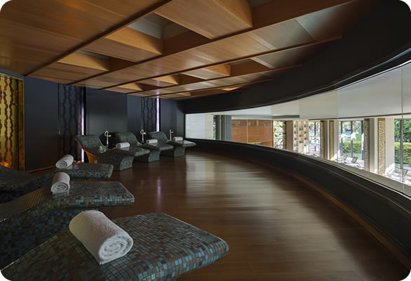 EsticaHub | Travel Adviser Health & Beauty